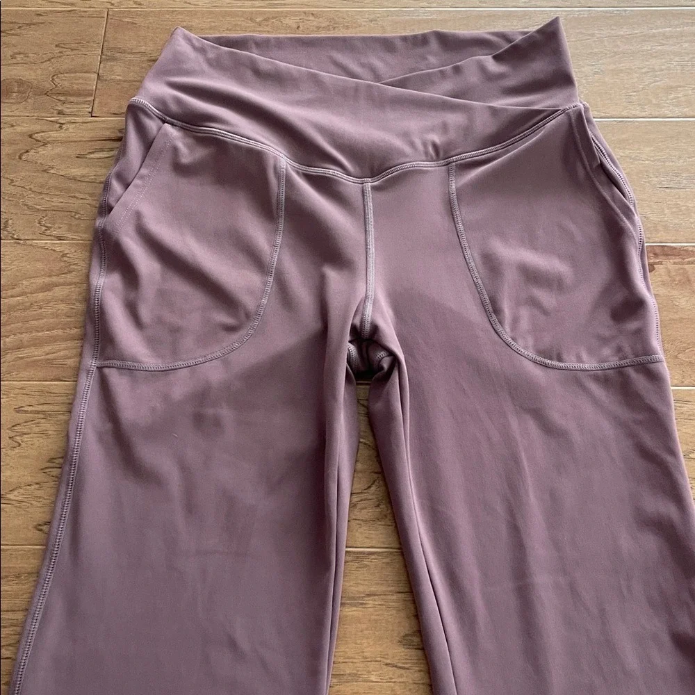 Women's Plum‎ Cross Waist Flare Leggings Pants Large